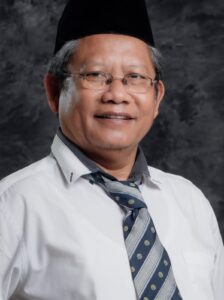 TRADISI BUDAYA DAERAH (3) : PESAN TRILOGI DARI PUTRI MANDALIKA, UNTUK LOMBOK, NTB, DAN SEMUA. 3 Drs. Usup