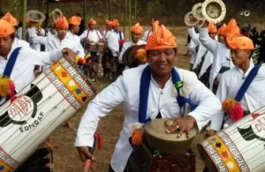 PARIWISATA : REKOMENDASI TUJUAN WISATA ANDA DI LOTIM NTB. 5 DESA TUA POTENSIAL SEBAGAI DESTINASI WISATA. 6 » Gendang Beleq Desa Songak 1
