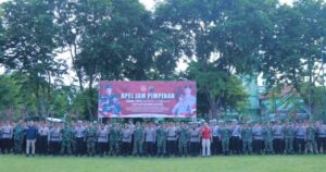 Polres Klaten dan Kodim 0723/Klaten Melaksanakan Apel Gabungan Sinergitas TNI-Polri di Alun-alun Klaten 3 IMG 20230307 112346