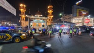Jaga Situasi Kamtibmas Satgas Preventif Polres Asahan Patroli Di Pusat Keramaian Kota Kisaran 2 IMG 20230419 WA0016