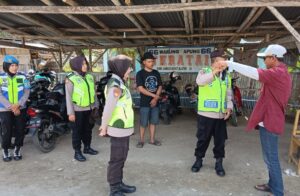 Polres Klaten Berikan Kenyamanan Pada Pengunjung di Beberapa Obyek Wisata Dengan Melaksanakan Patroli Gabungan 2 IMG 20230424 060524