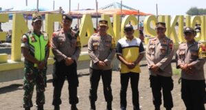 Pastikan Keamanan Wisatawan, Kapolres Kendal Monitoring Sejumlah Objek Wisata Pantai Selama Libur Lebaran 2023 2 IMG 20230424 095358