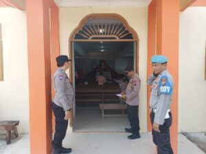Pastikan keamanan Ibadah Kenaikan Isa Almasih Umat Kristiani, Polsek Sei Kepayang Melaksanakan Pengamanan Ibadah 2 IMG 20230519 WA0007