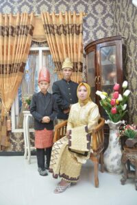 Resepsi Walimatul Khitan Di Meriahkan Dengan Acara Adat Dan Bersholawat 2 IMG 20230519 WA0076