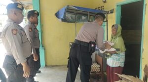 Peduli Warga Kurang Mampu, Sat Samapta Polres Asahan Berikan Bantuan Tali Asih 2 IMG 20230602 WA0074