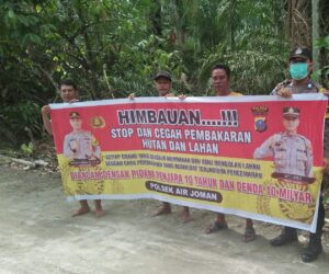 Bhabinkamtibmas Polsek Air Joman Sosialisasi tentang KARHUTLA 2 IMG 20230621 WA0006