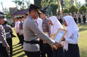 Bantu Polisi Cegah Aksi Kejahatan, 2 Pelajar SMP di Ganjar Penghargaan 2 IMG 20230630 122346