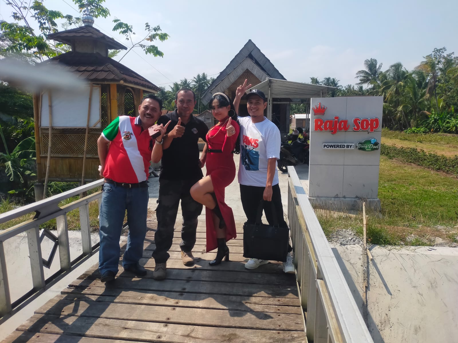 Kebumen : Desa Pesuningan Kecamatan Prembun HUT RI ke 78 hadirkan Yopi KDI 4 IMG 20230819 WA0069
