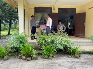Personel Polsek Bandar Pulau Pengamanan Gereja HKBP Desa Aek Songsongan 2 IMG 20230924 WA0139