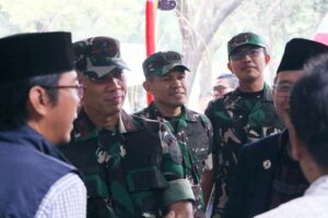 Dandim 0509 Bersamaan Danrem 051 Wijayakarta & Forkompinda Tinjau Gereja Gereja DI Kabupaten Bekasi 2 IMG 20231225 045737