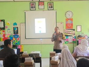 Kapolsek Banyumanik Himbau Generasi Muda Jauhi Narkoba dan Perundungan 2 FB IMG 1716335876554