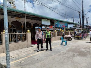 Berikan Rasa Nyaman, Polres Tanjung Balai Jaga Ketat Pelaksanaan Shalat Jumat 2 IMG 20260220 WA0053
