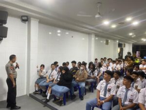 Edukasi Hukum Sejak Dini, Polres Tanjung Balai Sosialisasi KUHP Baru dan Tertib Lalu Lintas 2 IMG 20260224 WA0092