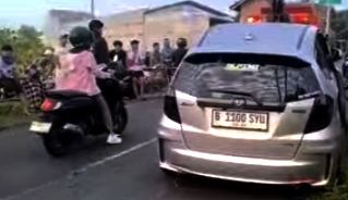 Honda Jazz B 1100 SYU "ADU BANTENG" R2 Yamaha Jupiter, Klaten Jawa Tengah 2 IMG 20260318 155852