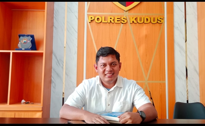 Babinsa bersama SPPG Distribusikan Makanan Bergizi Ke Ribuan Pelajar Pebayuran